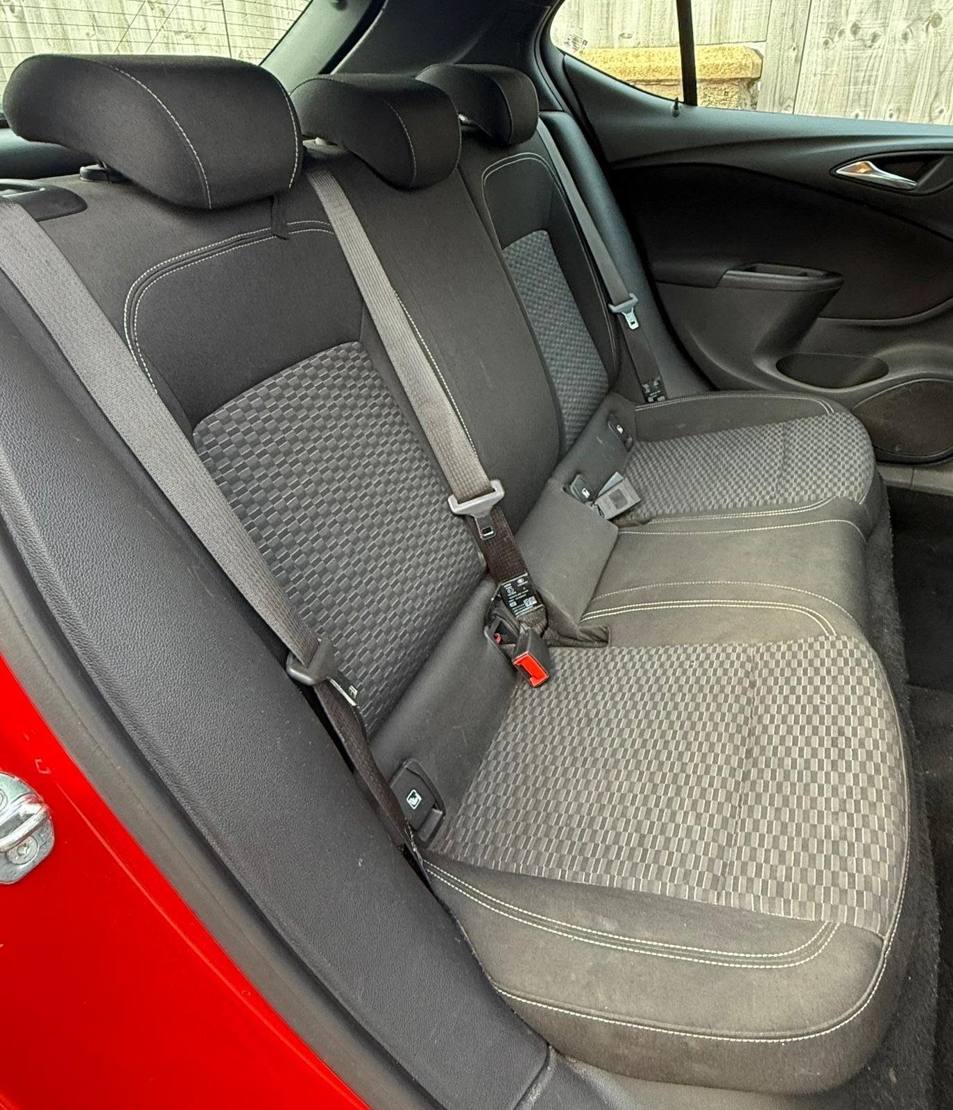 Used Vauxhall Astra for sale - 77074031: Photo 16