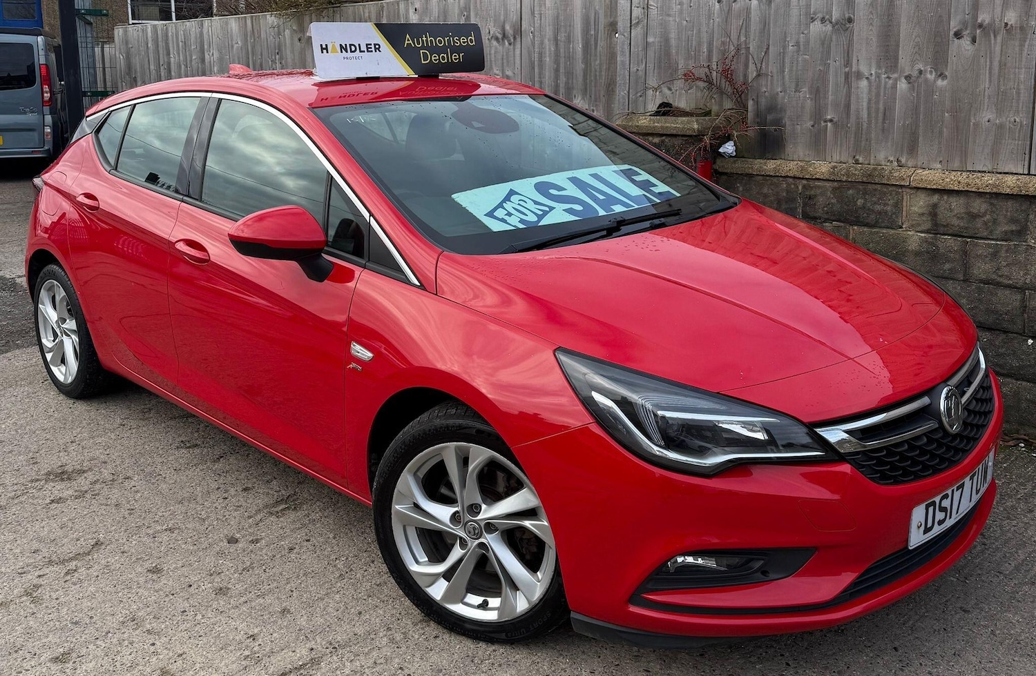 Used Vauxhall Astra for sale - 77074031: Photo 2