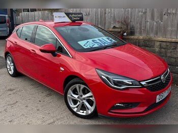 Used Vauxhall Astra 2017 for sale - 77074031: Photo
