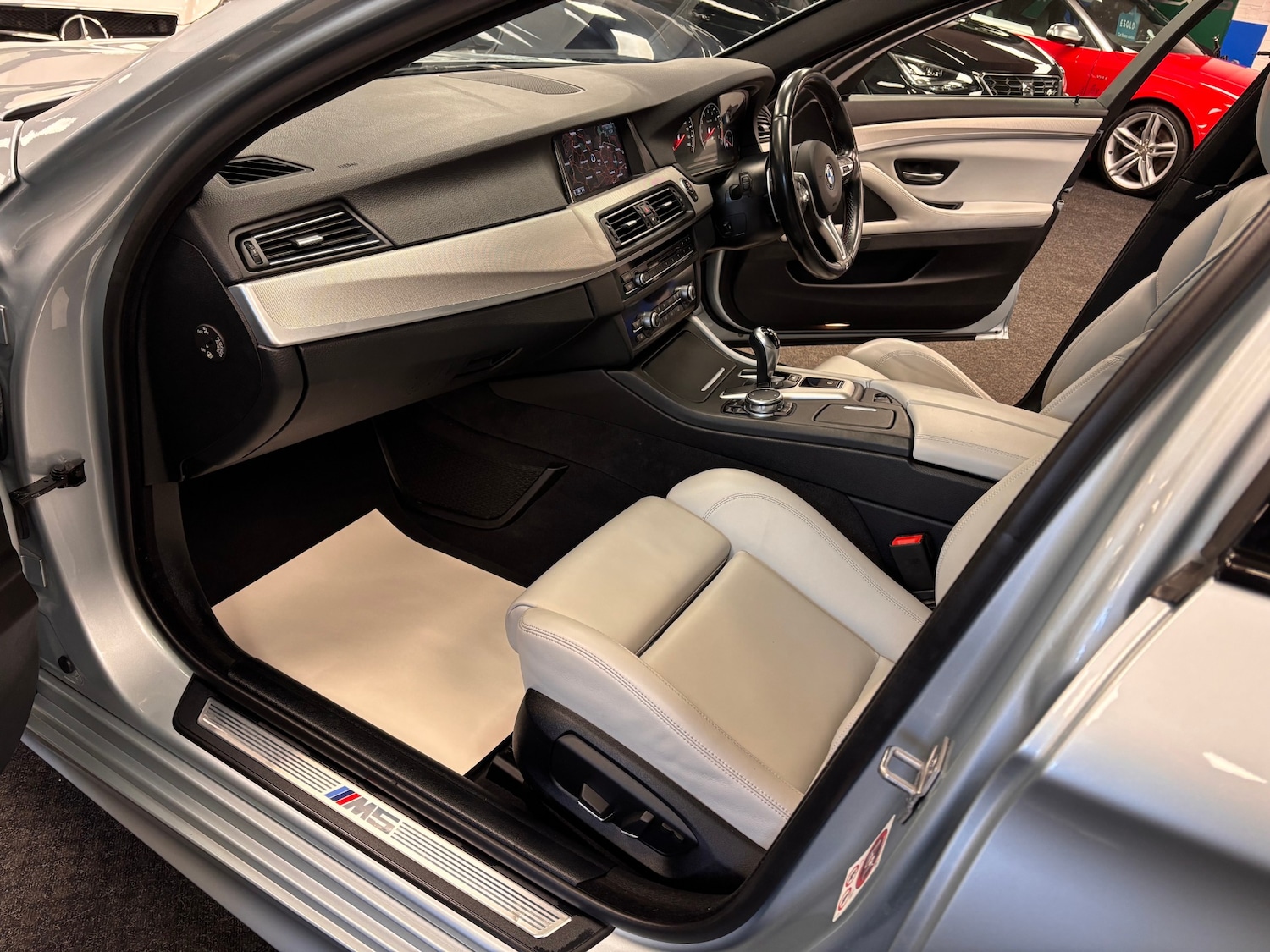 Used BMW M5 2016 for sale - 77237273: Photo 13