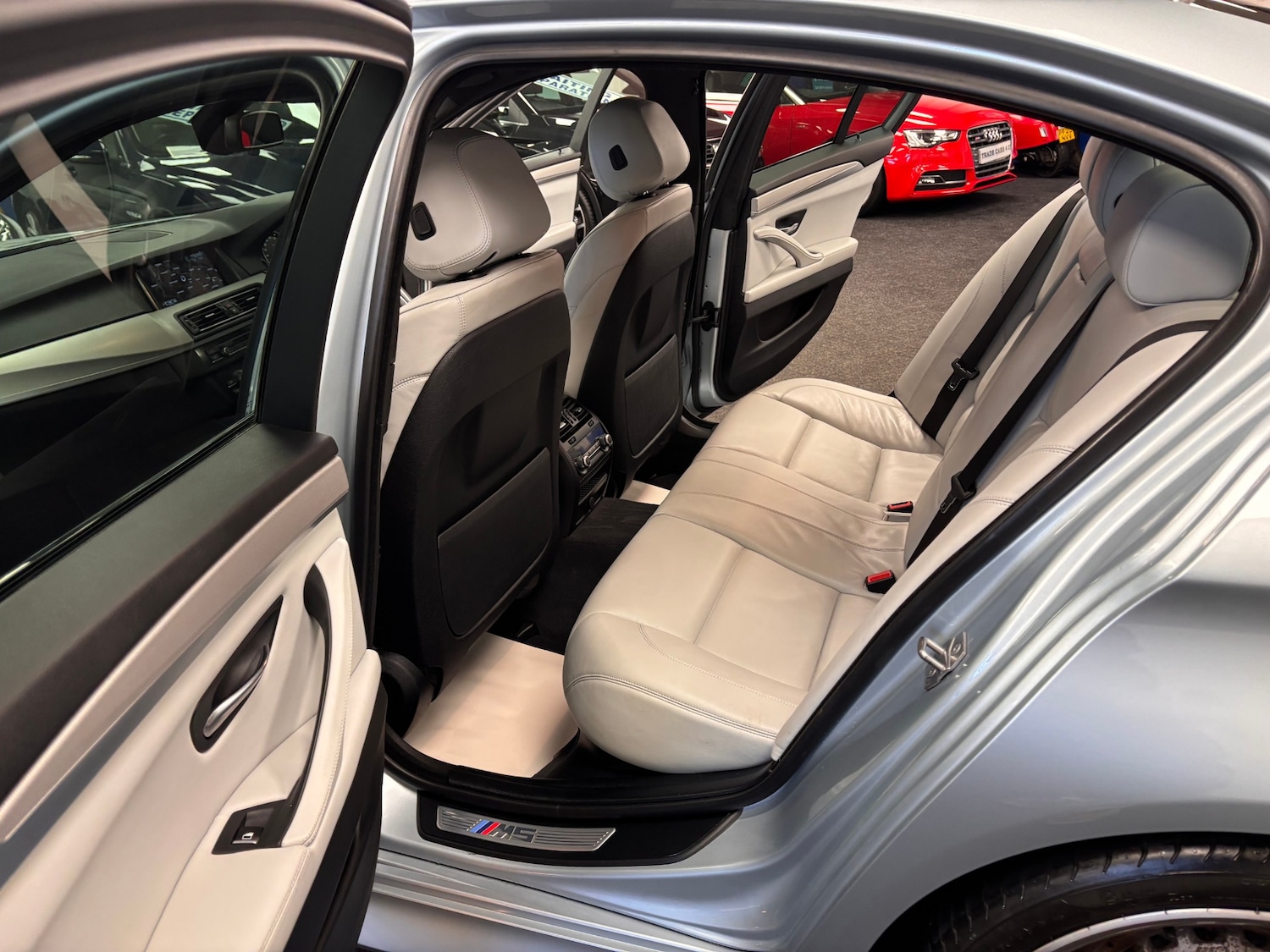 Used BMW M5 2016 for sale - 77237273: Photo 17