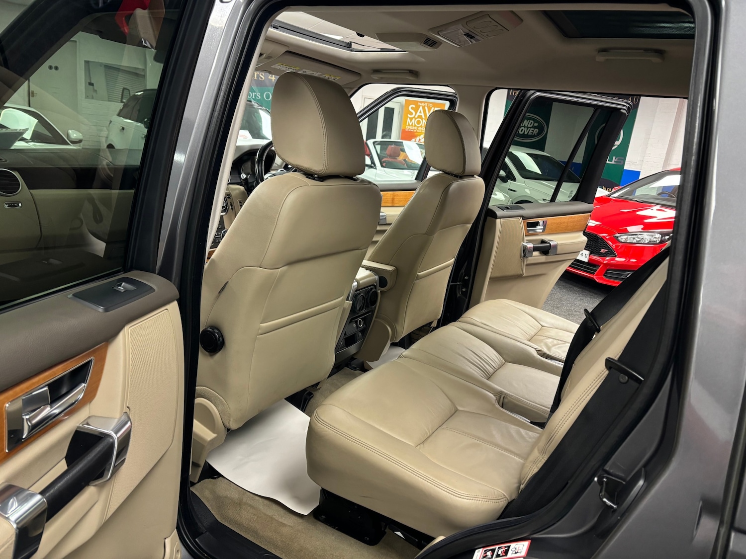 Used Land Rover Discovery 2013 for sale - 77475647: Photo 17