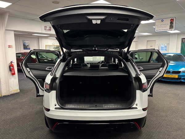 Used Land Rover Range Rover Velar 2019 for sale - 71471890: Photo 18