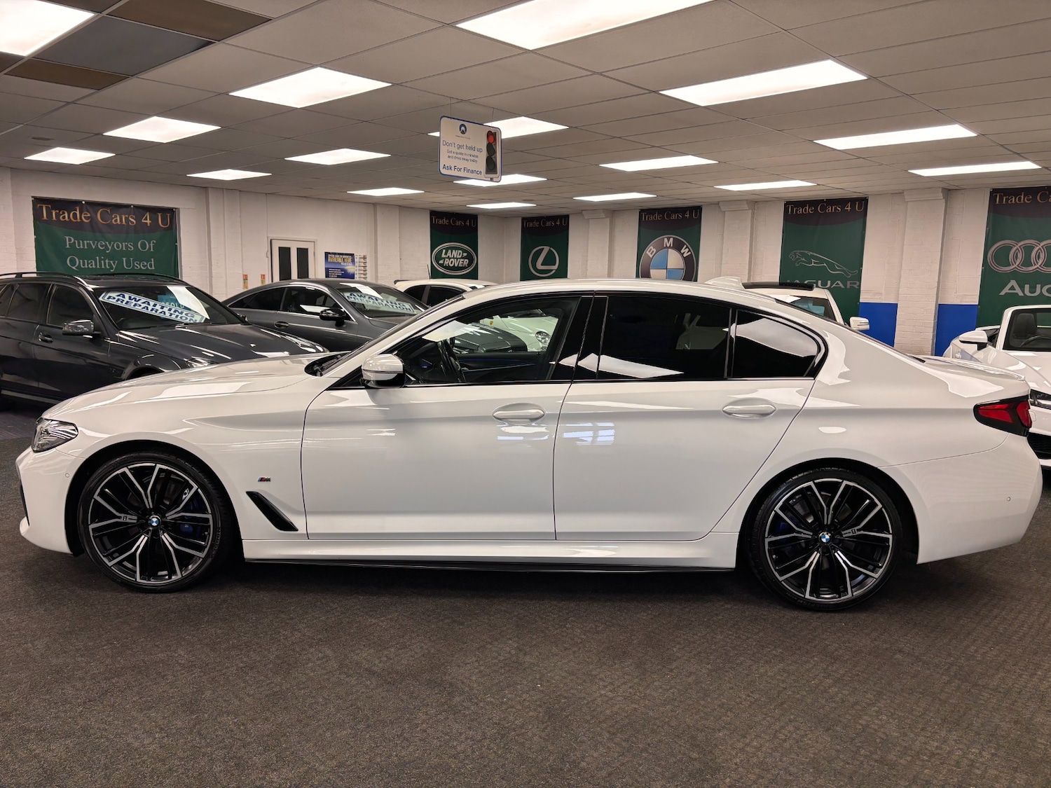 Used BMW 5 Series 2020 for sale - 77568416: Photo 3