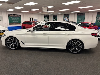 Used BMW 5 Series 2020 for sale - 77568416: Photo