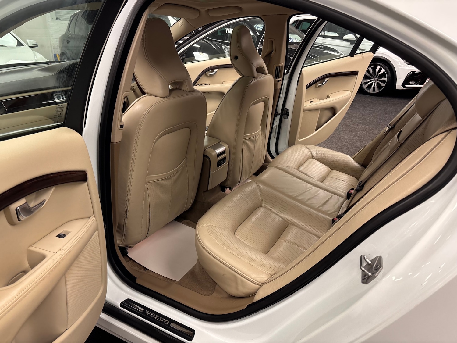 Used Volvo S80 2013 for sale - 77306377: Photo 14