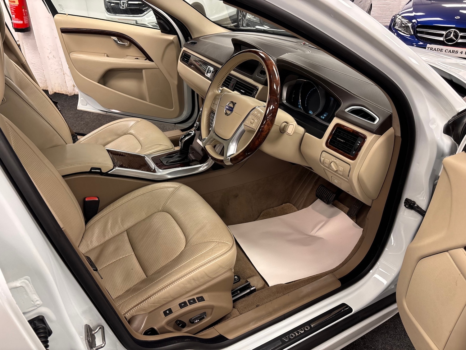 Used Volvo S80 2013 for sale - 77306377: Photo 9