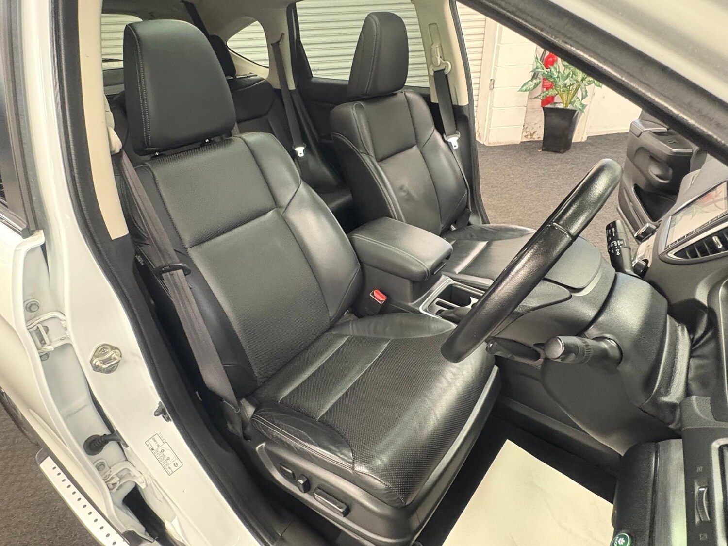 Used Honda CR-V 2015 for sale - 76500499: Photo 11