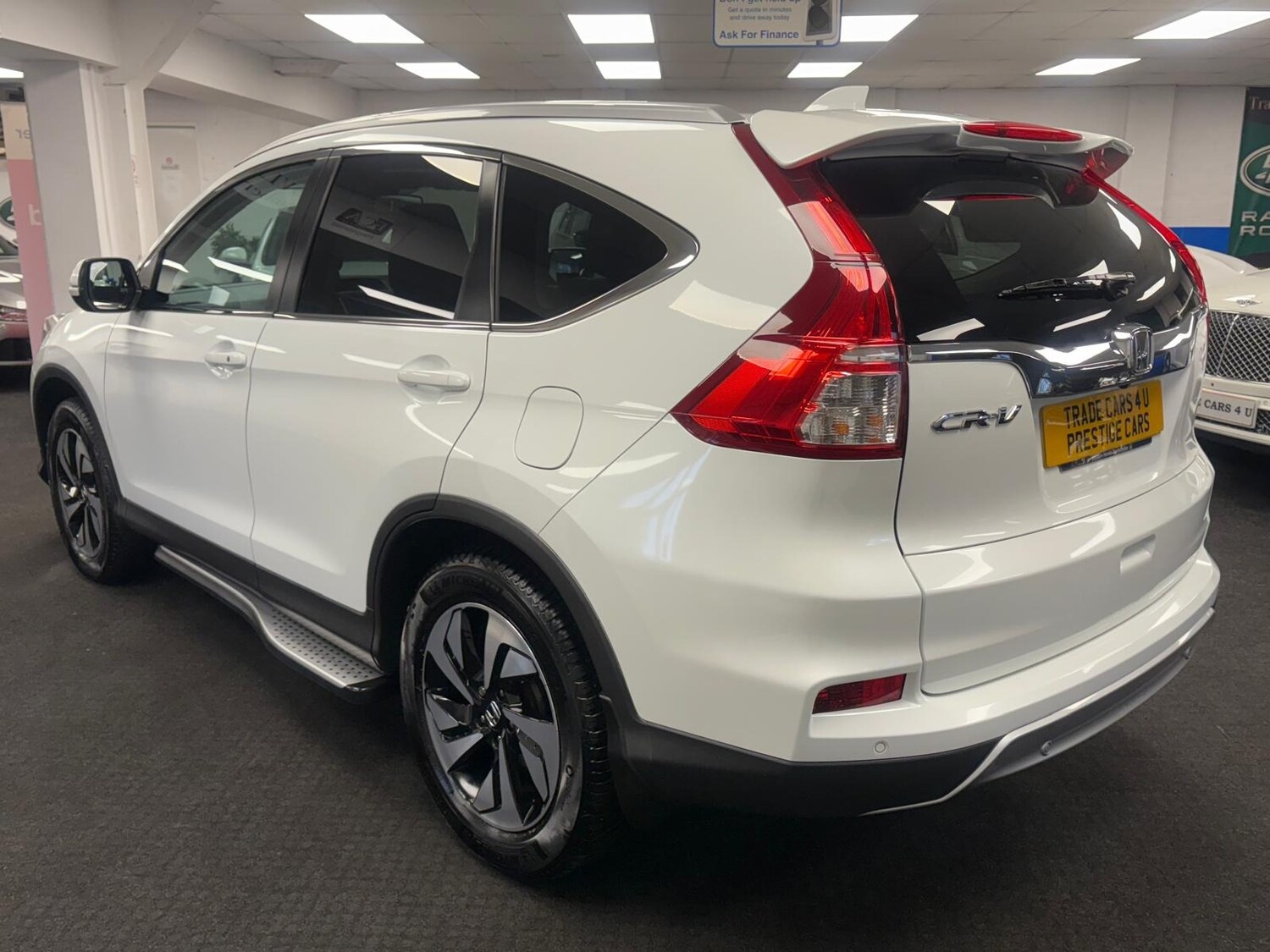 Used Honda CR-V 2015 for sale - 76500499: Photo 5
