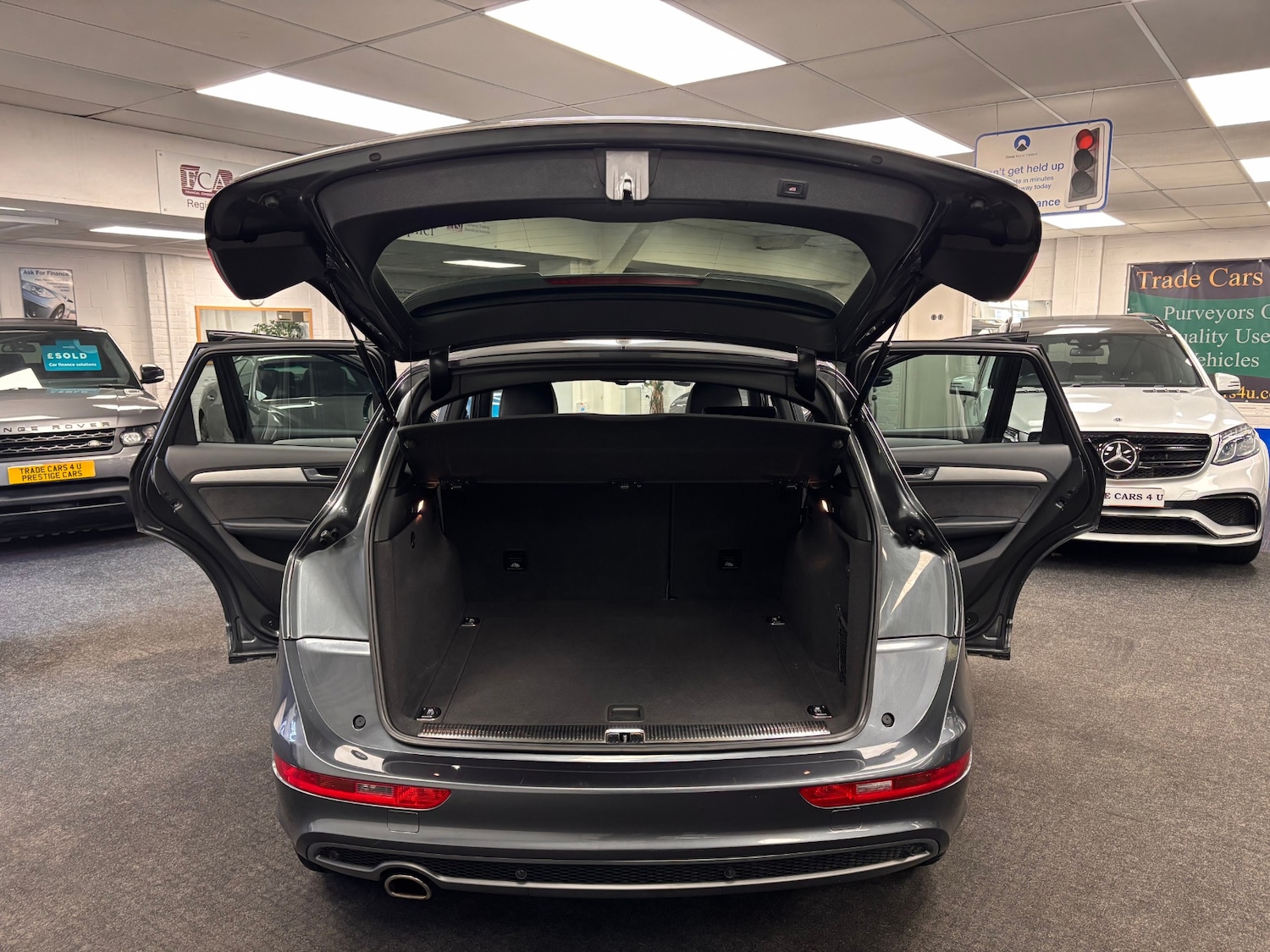 Used Audi Q5 2016 for sale - 76845215: Photo 17