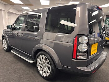 Used Land Rover Discovery 2016 for sale - 76488211: Photo
