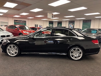 Used Mercedes-Benz E Class 2014 for sale - 77522450: Photo