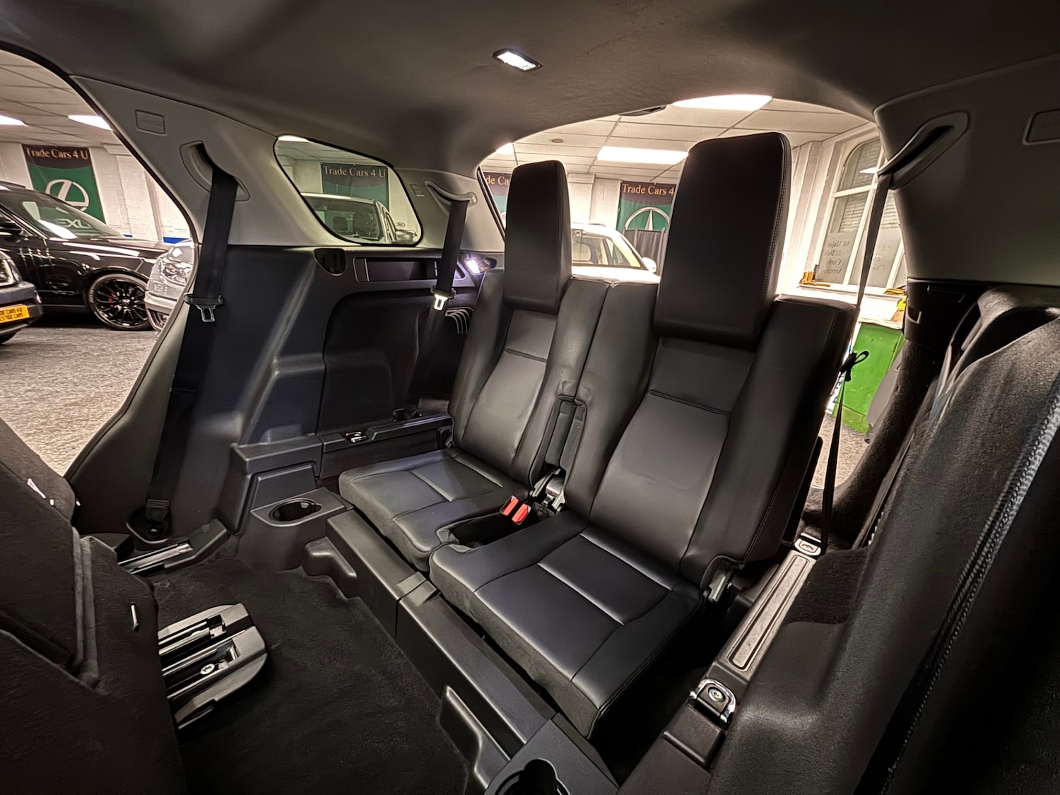 Used Land Rover Discovery Sport 2017 for sale - 76743647: Photo 16