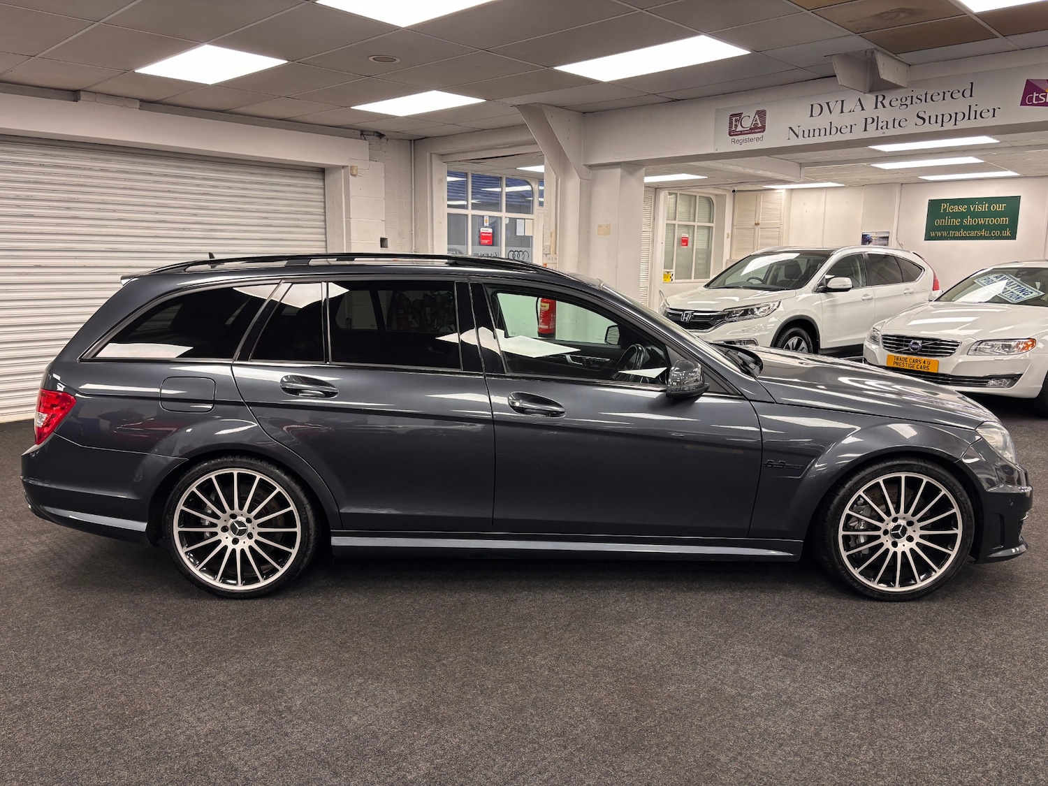 Used Mercedes-Benz C Class 2013 for sale - 76912605: Photo 8