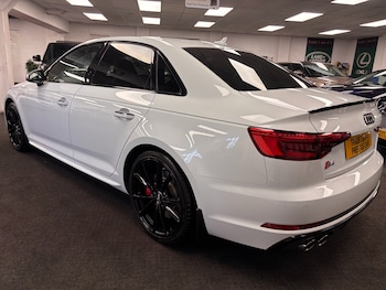 Used Audi A4 2017 for sale - 79251670: Photo