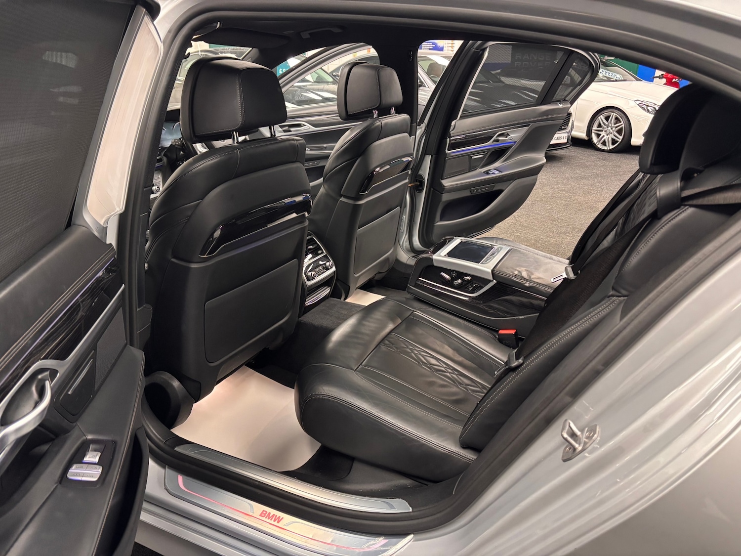 Used BMW 7 Series 2018 for sale - 77083883: Photo 17