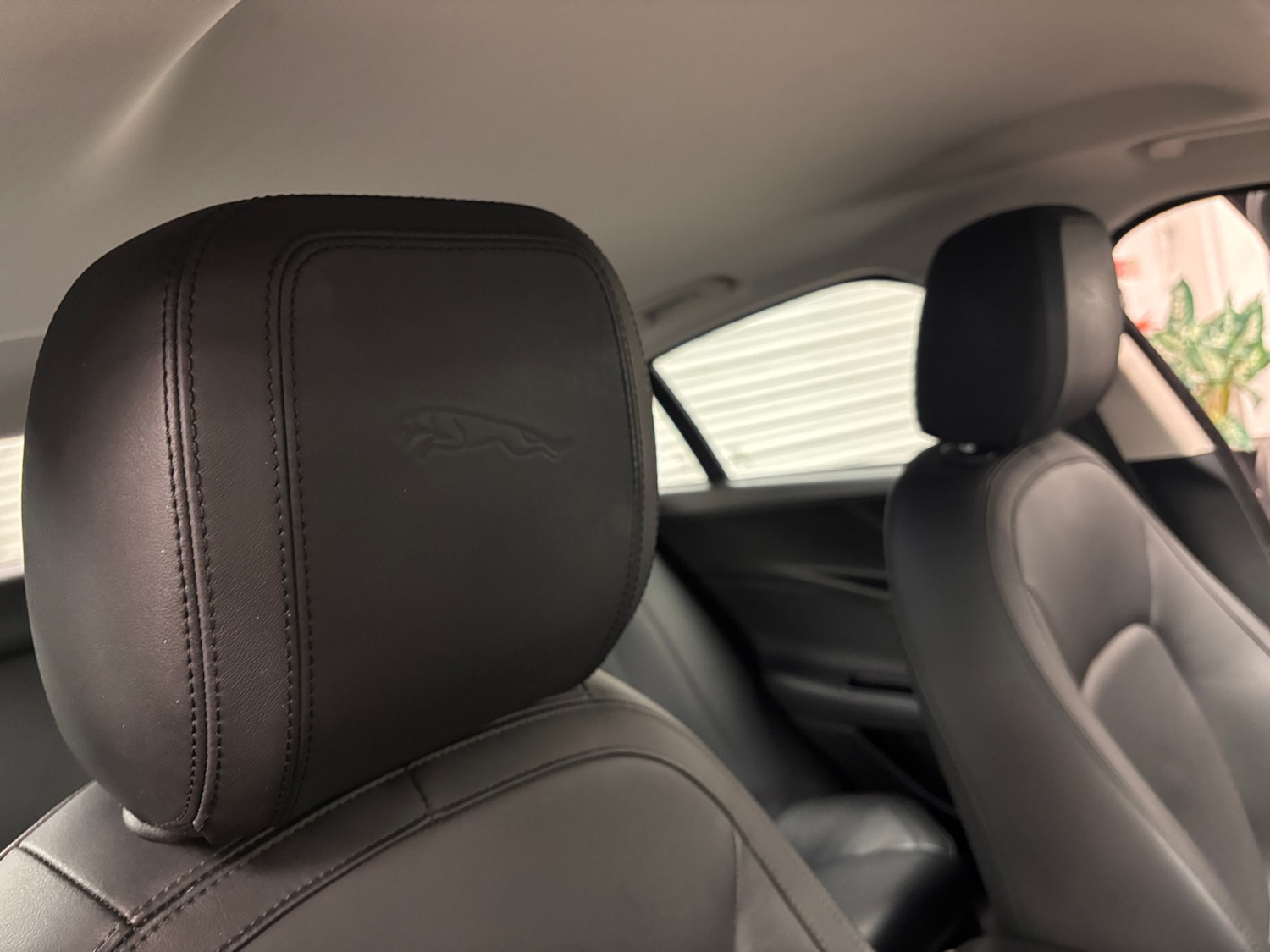 Used Jaguar XE 2016 for sale - 76743645: Photo 10