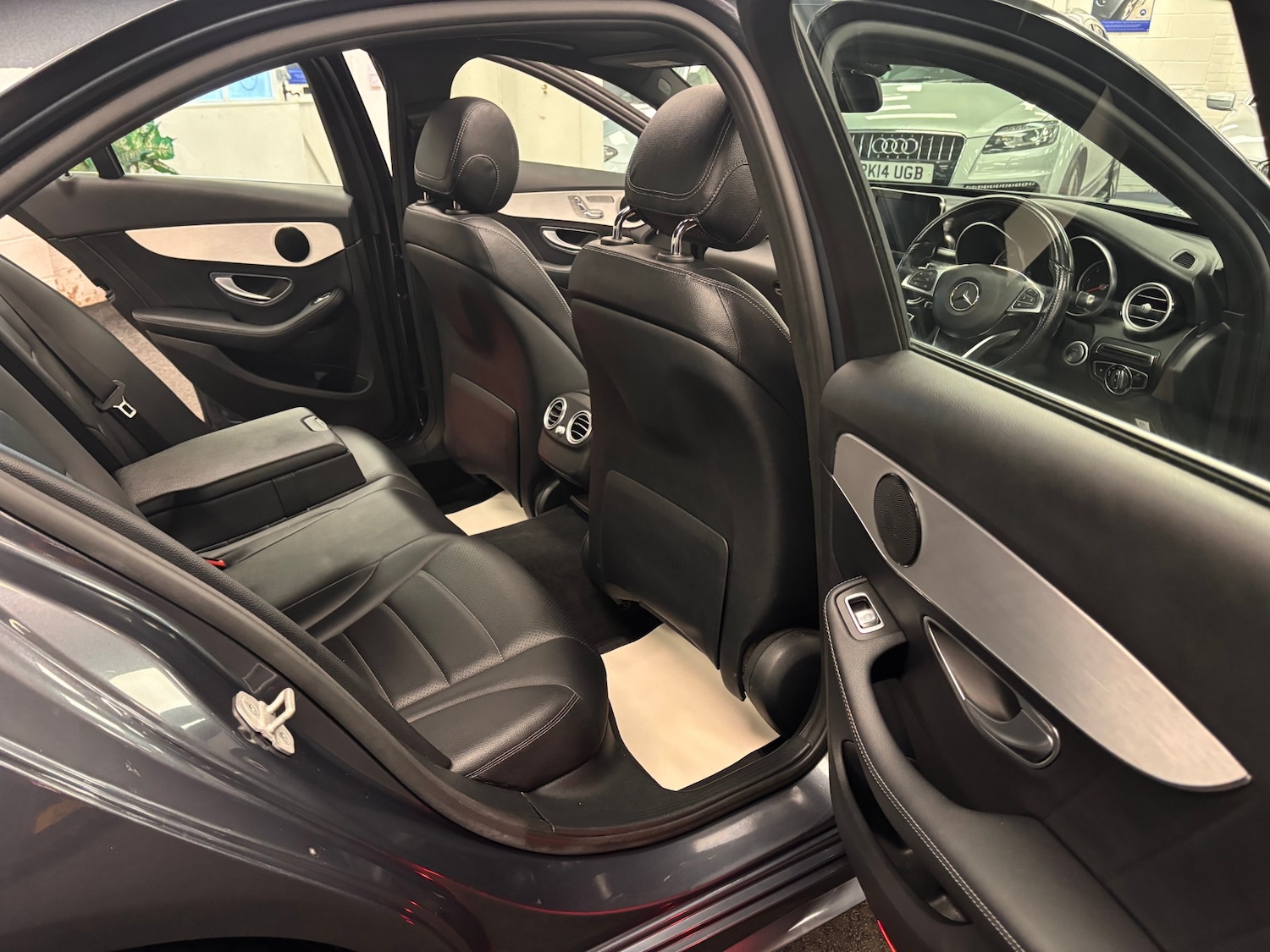 Used Mercedes-Benz C Class 2016 for sale - 77237276: Photo 16