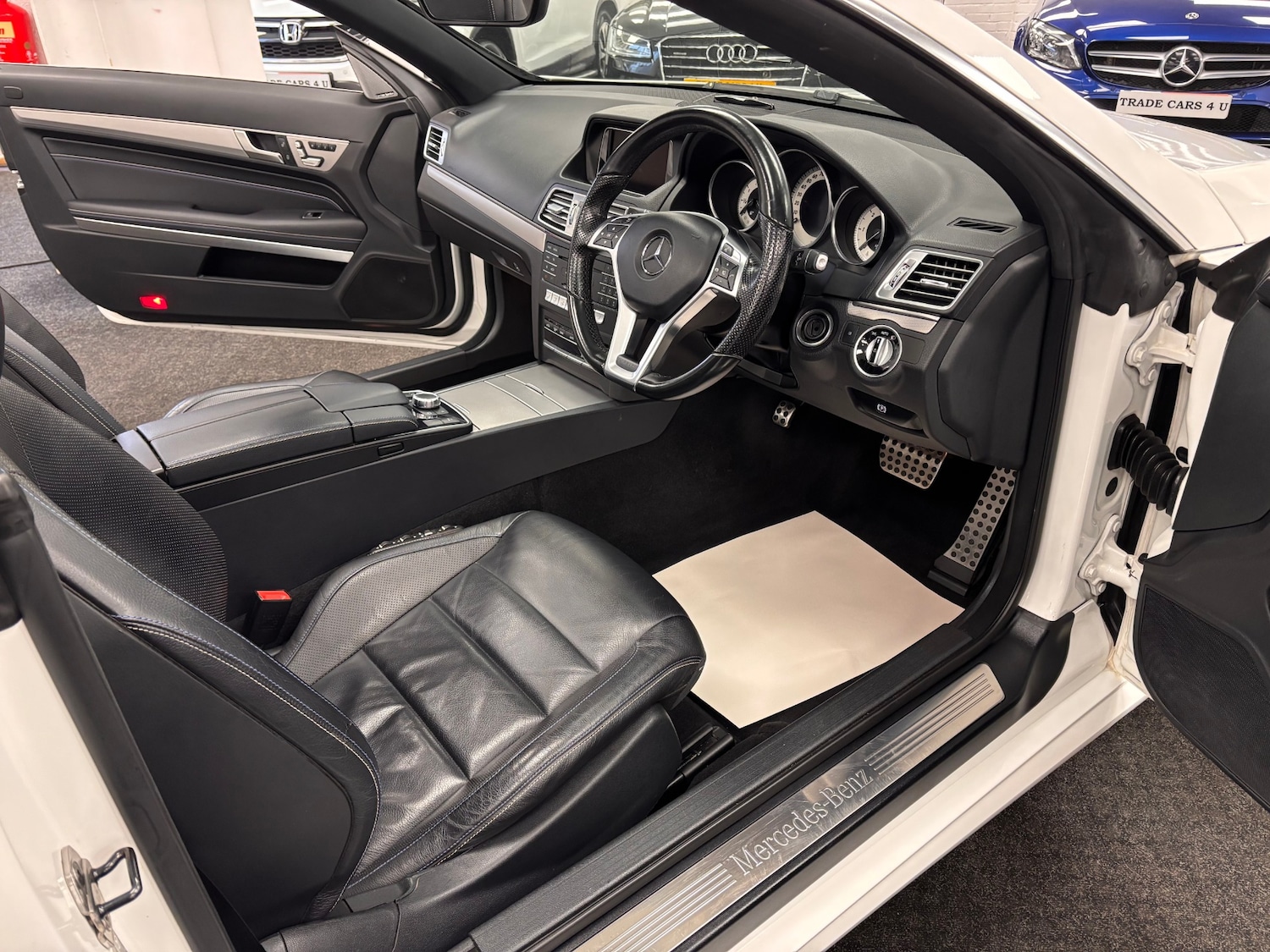 Used Mercedes-Benz E Class 2016 for sale - 77062084: Photo 10