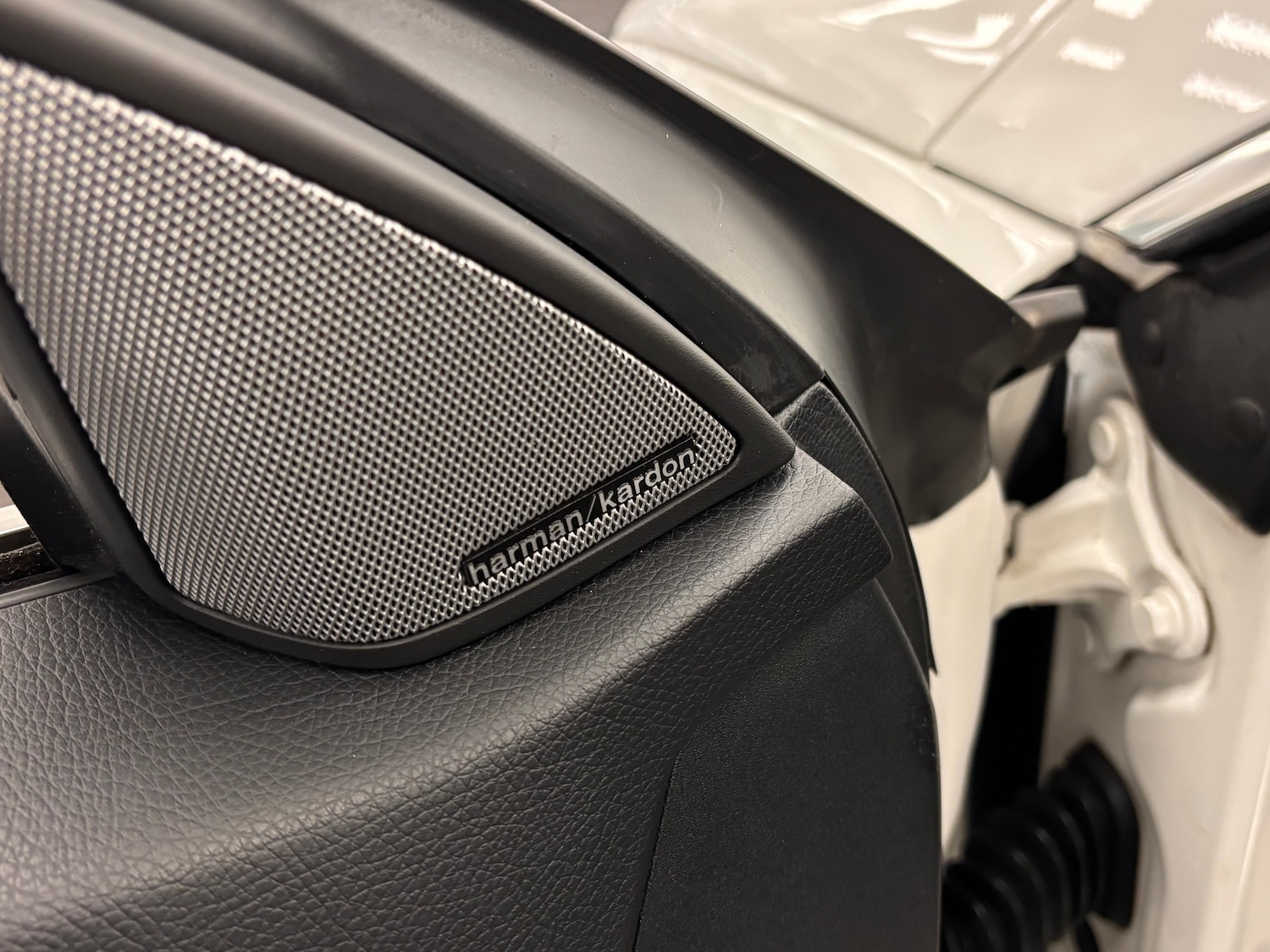 Used Mercedes-Benz E Class 2016 for sale - 77062084: Photo 11