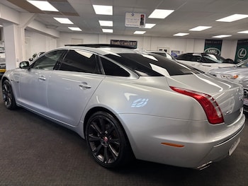 Used Jaguar XJ 2014 for sale - 75349570: Photo