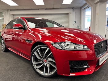 Used Jaguar XF 2017 for sale - 79456335: Photo