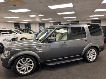 Used Land Rover Discovery 2015 for sale - 76687523: Photo