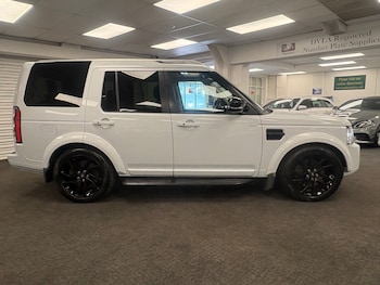 Used Land Rover Discovery 2016 for sale - 78099793: Photo