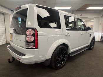 Used Land Rover Discovery 2016 for sale - 78099793: Photo