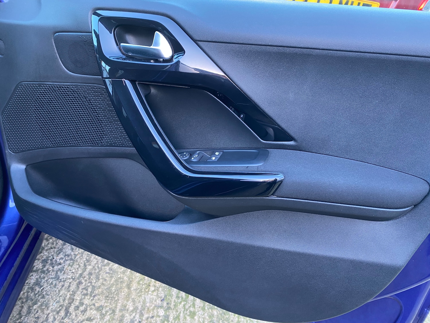 Used Peugeot 208 2014 for sale - 76915196: Photo 18