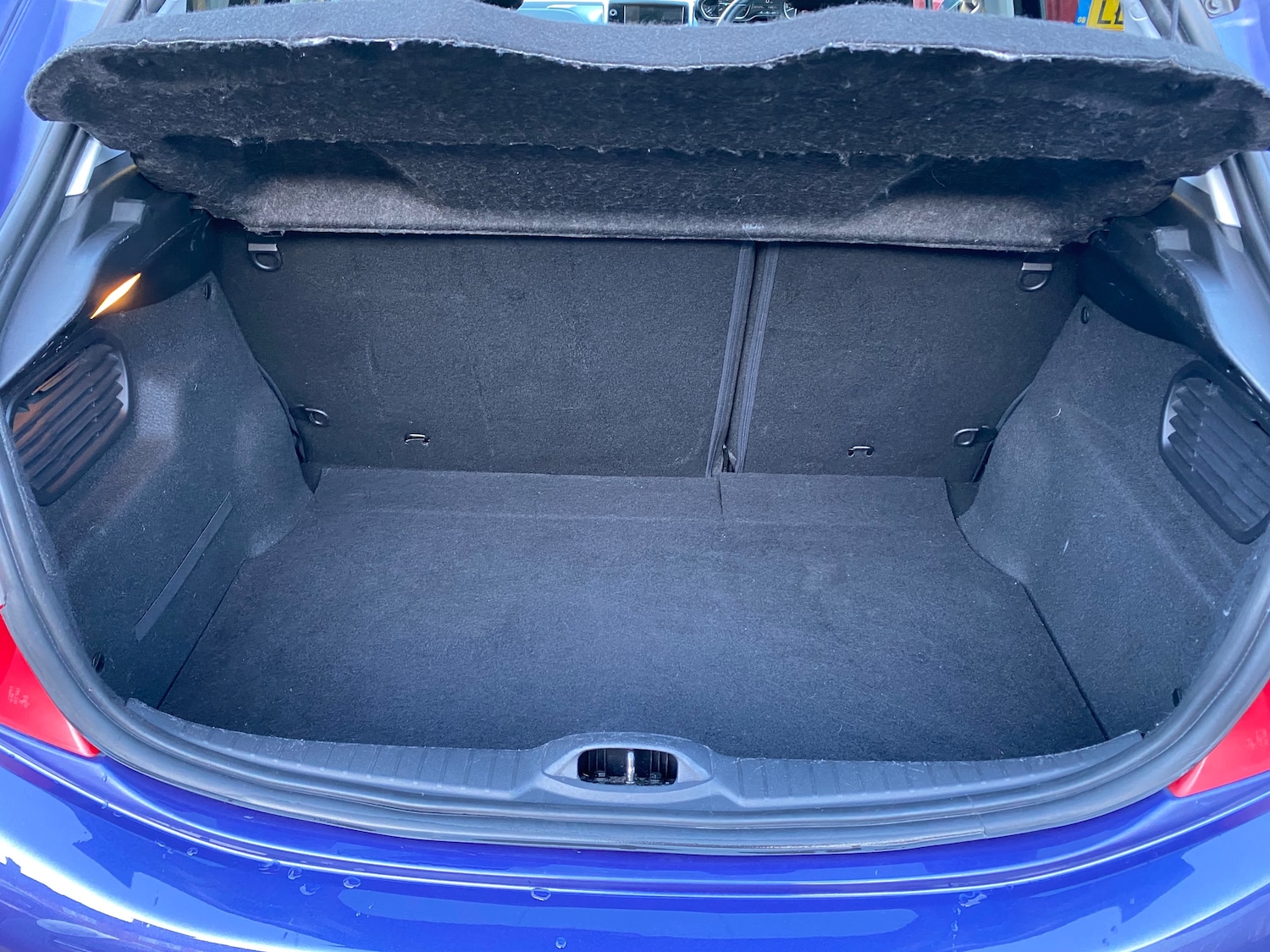 Used Peugeot 208 2014 for sale - 76915196: Photo 20