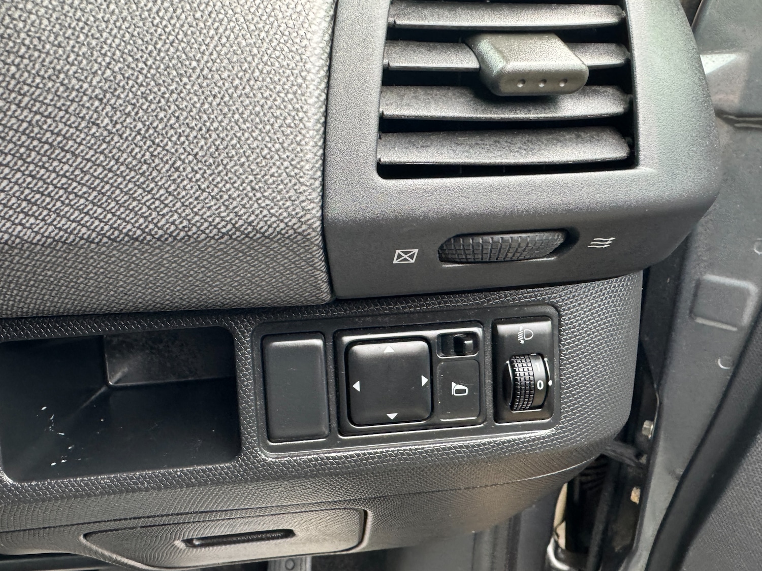 Used Nissan Micra 2006 for sale - 77164827: Photo 46