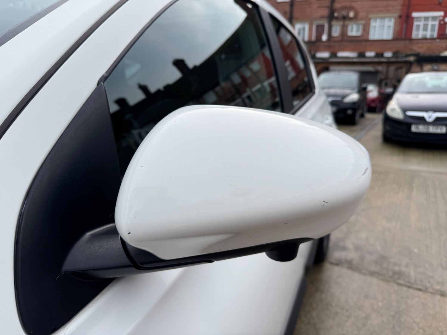 Used Nissan Qashqai 2013 for sale - 77043114: Photo 13