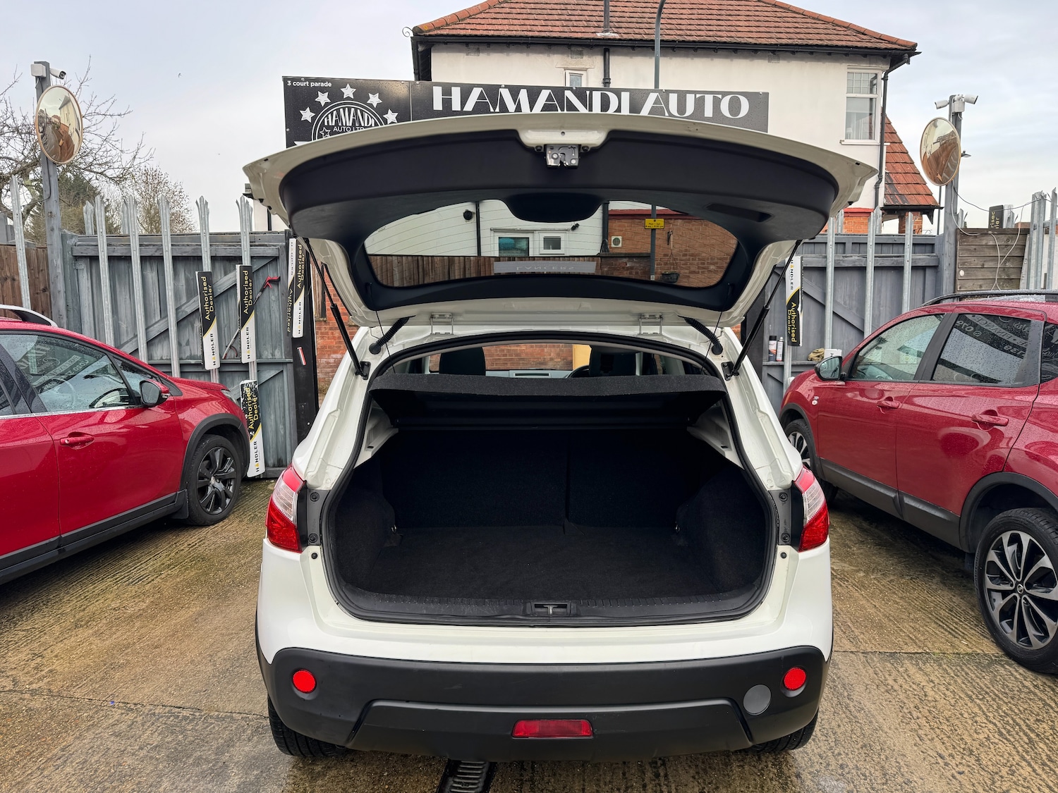 Used Nissan Qashqai 2013 for sale - 77043114: Photo 32