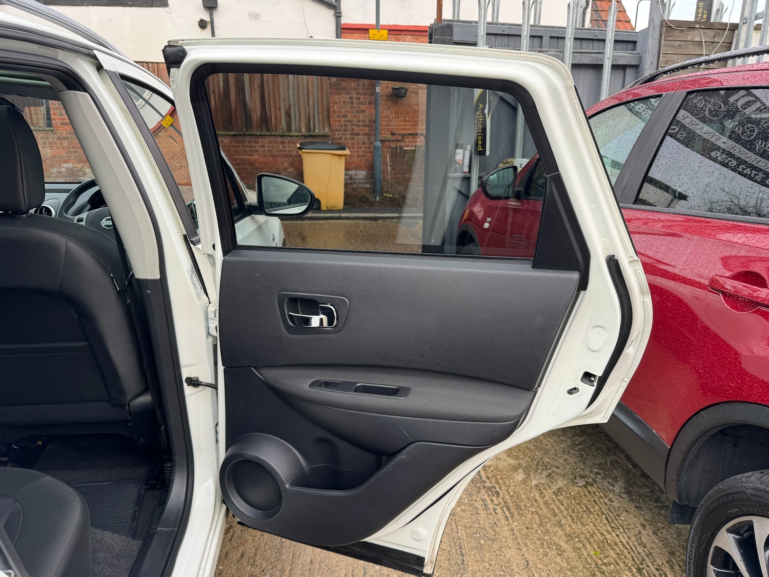 Used Nissan Qashqai 2013 for sale - 77043114: Photo 35