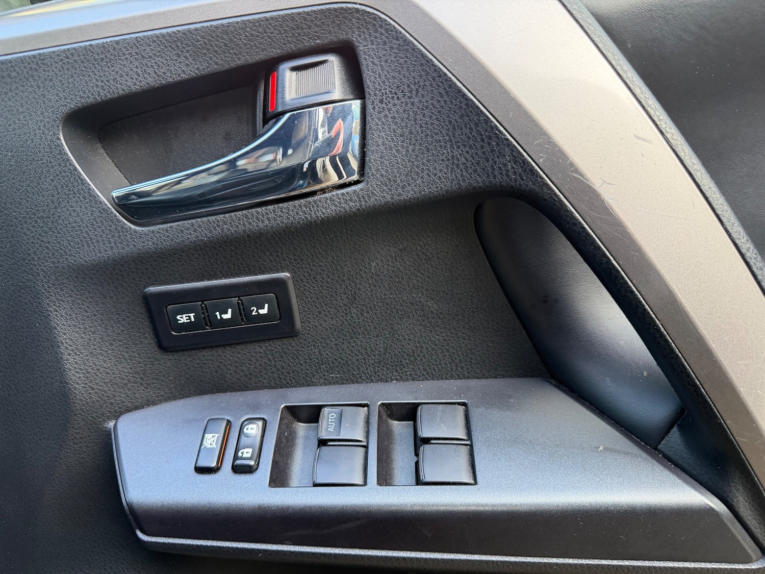 Used Toyota RAV4 for sale - 77872219: Photo 24