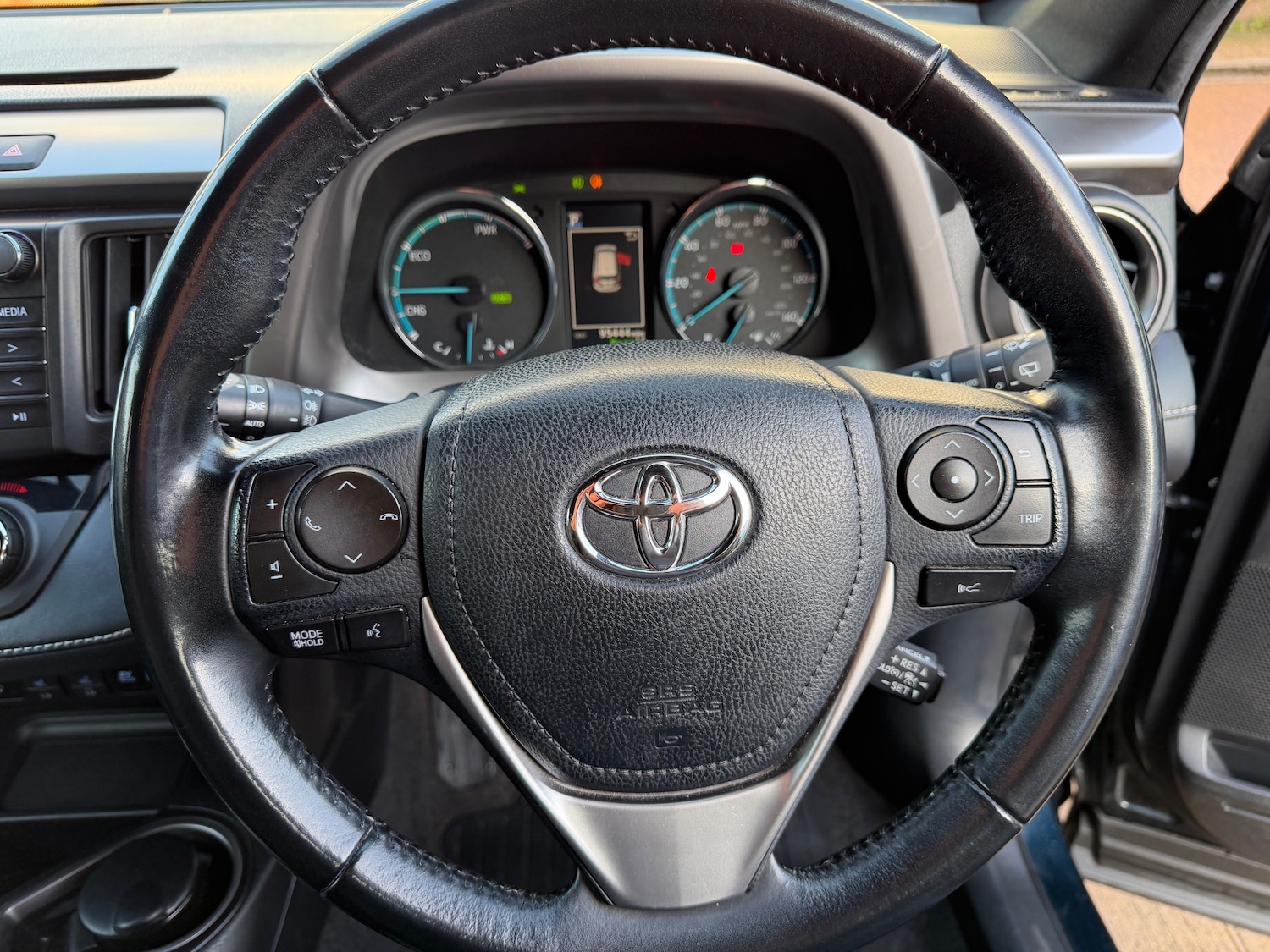 Used Toyota RAV4 for sale - 77872219: Photo 26