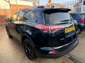 Used Toyota RAV4 2017 for sale - 77872219: Photo