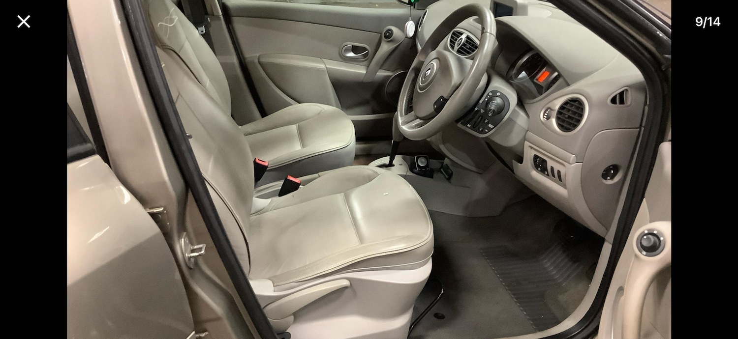 Used Renault Clio 2010 for sale - 77075894: Photo 9