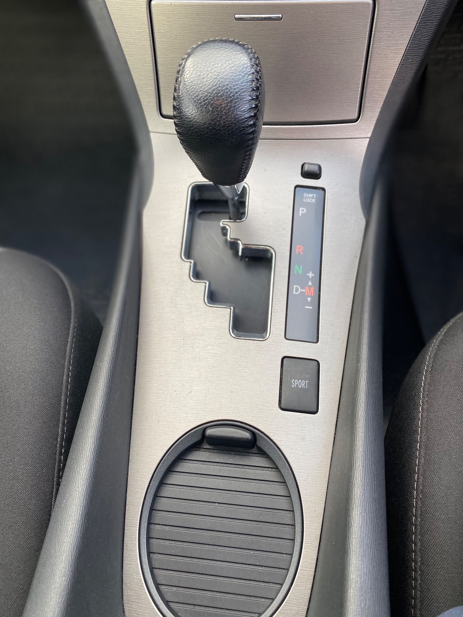 Used Toyota Avensis 2011 for sale - 76783317: Photo 14