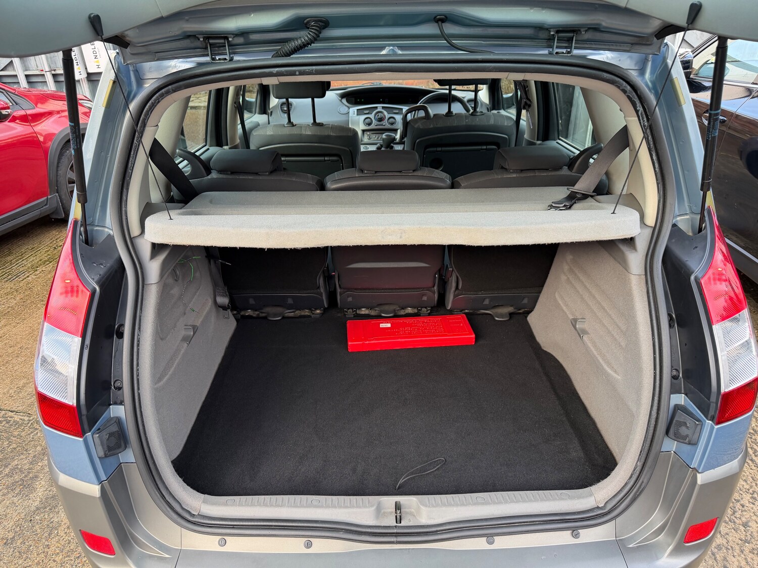 Used Renault Scenic for sale - 77546160: Photo 10