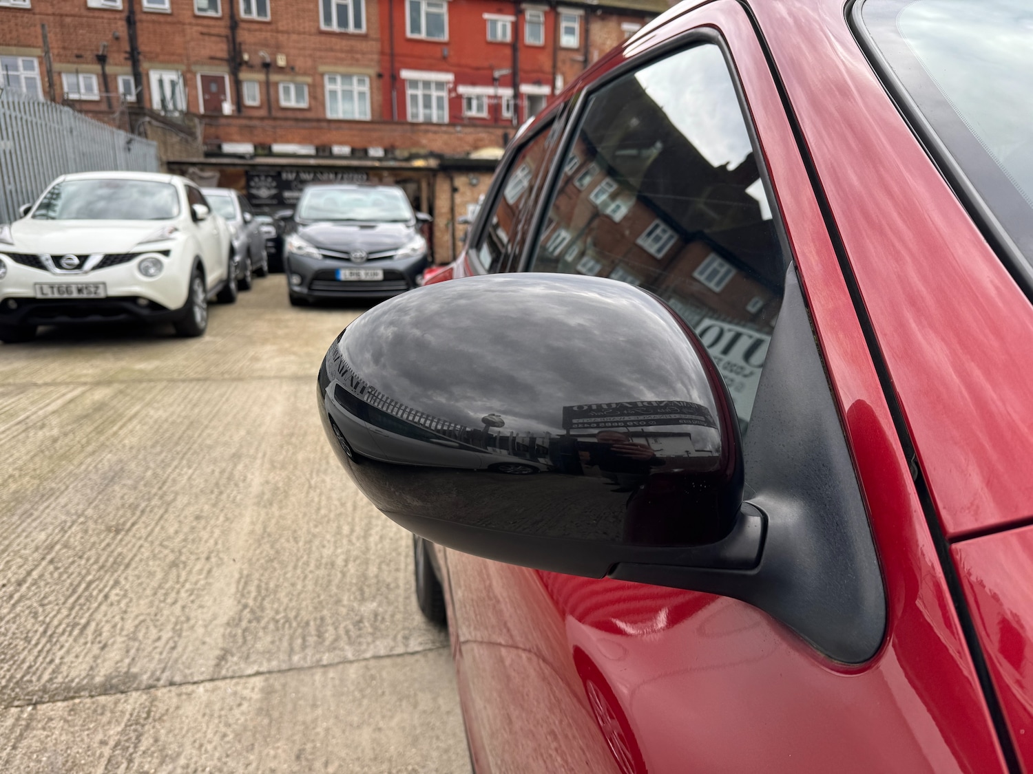 Used Nissan Juke 2013 for sale - 78083910: Photo 16