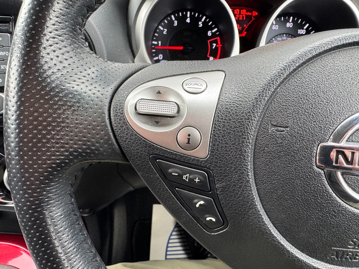 Used Nissan Juke 2013 for sale - 78083910: Photo 66