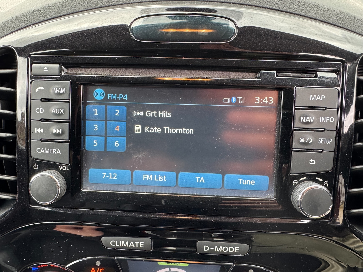 Used Nissan Juke 2013 for sale - 78083910: Photo 74