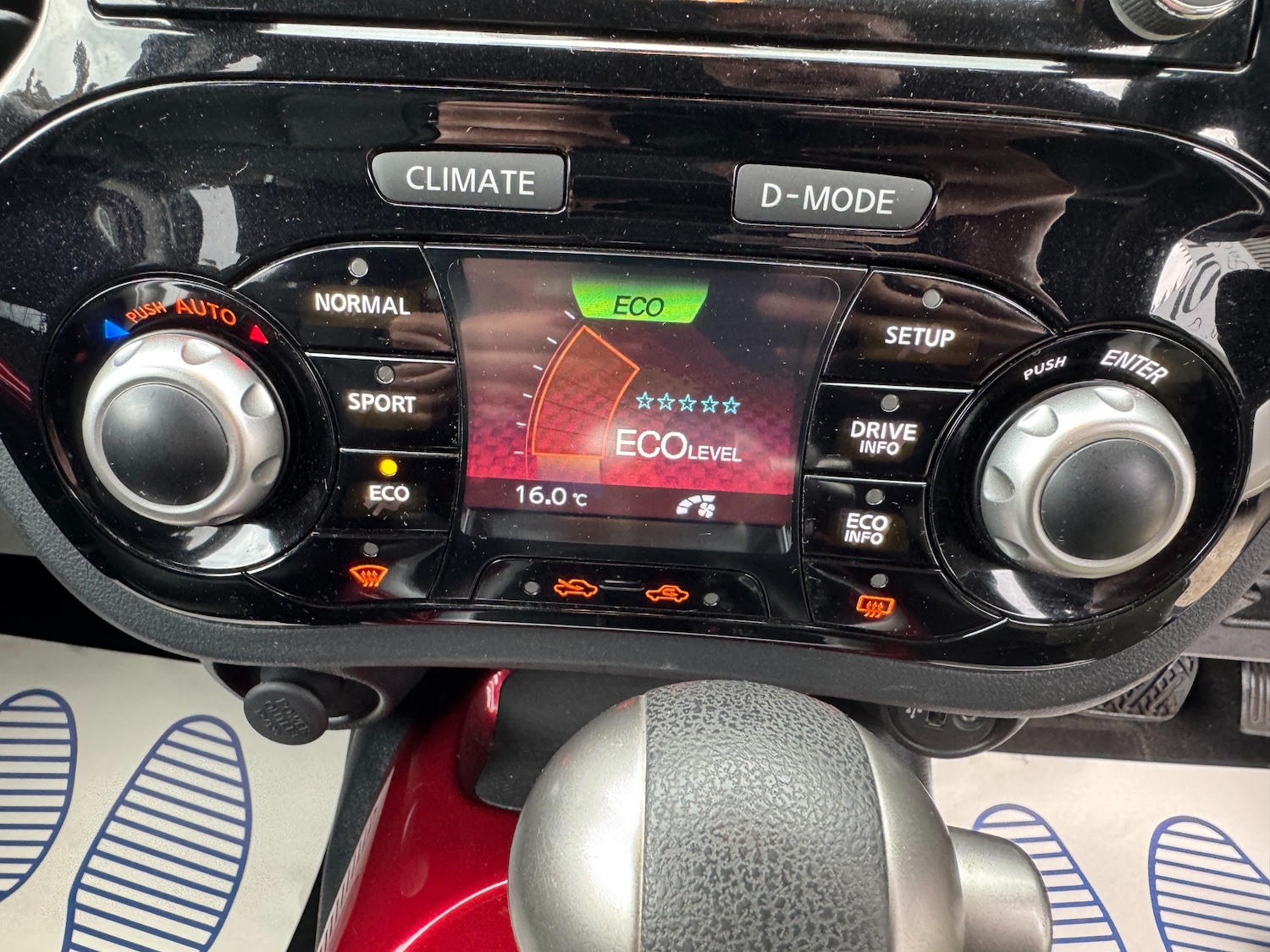 Used Nissan Juke 2013 for sale - 78083910: Photo 79