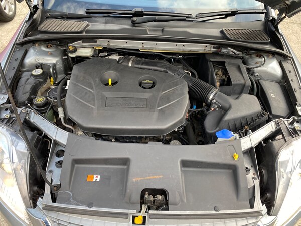 Used Ford Mondeo 2011 for sale - 76206623: Photo 28