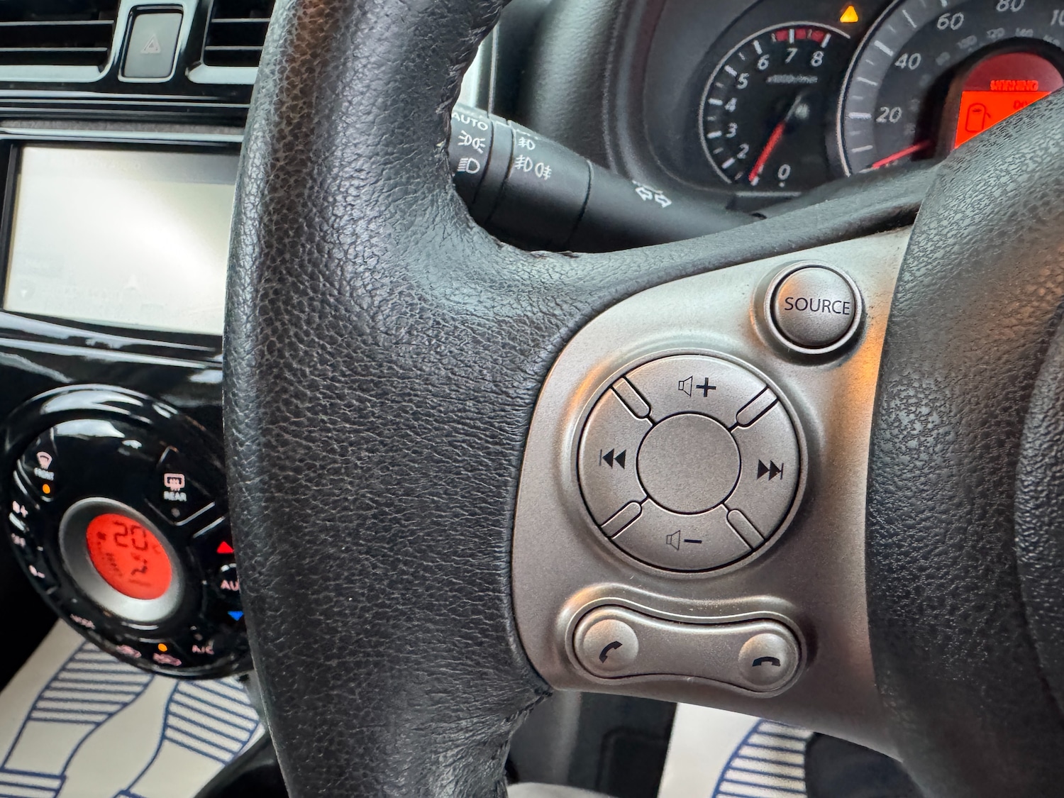 Used Nissan Micra 2016 for sale - 77499787: Photo 64