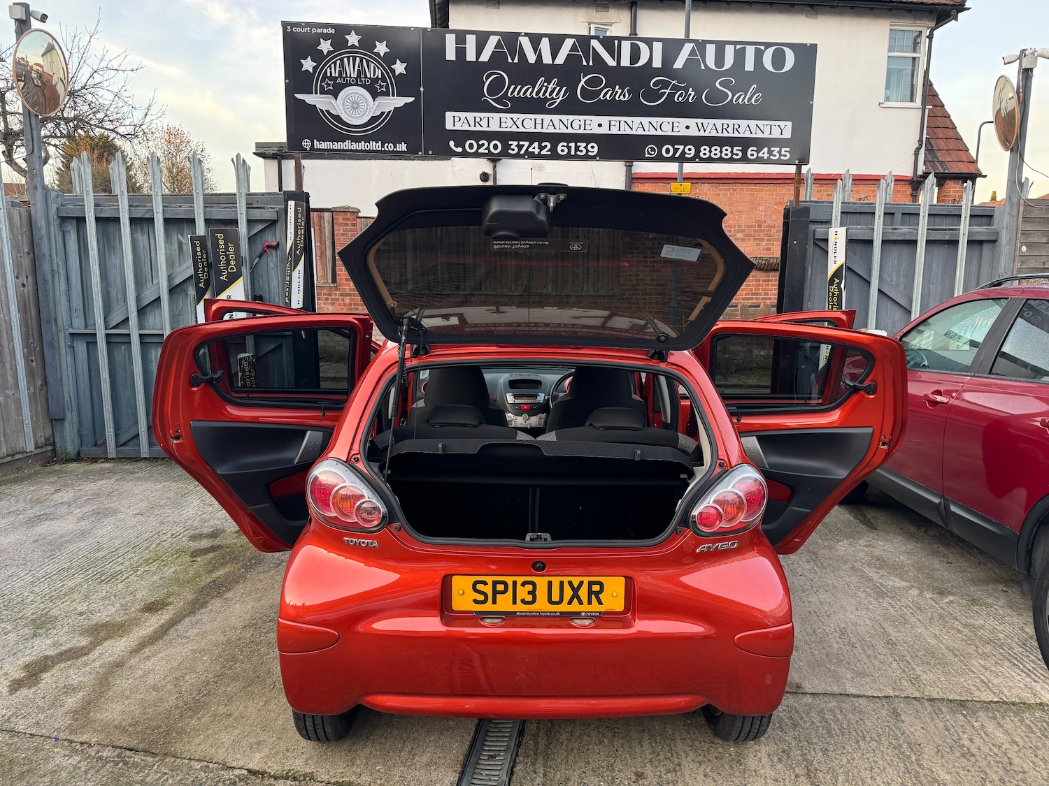 Used Toyota AYGO 2013 for sale - 76954544: Photo 17