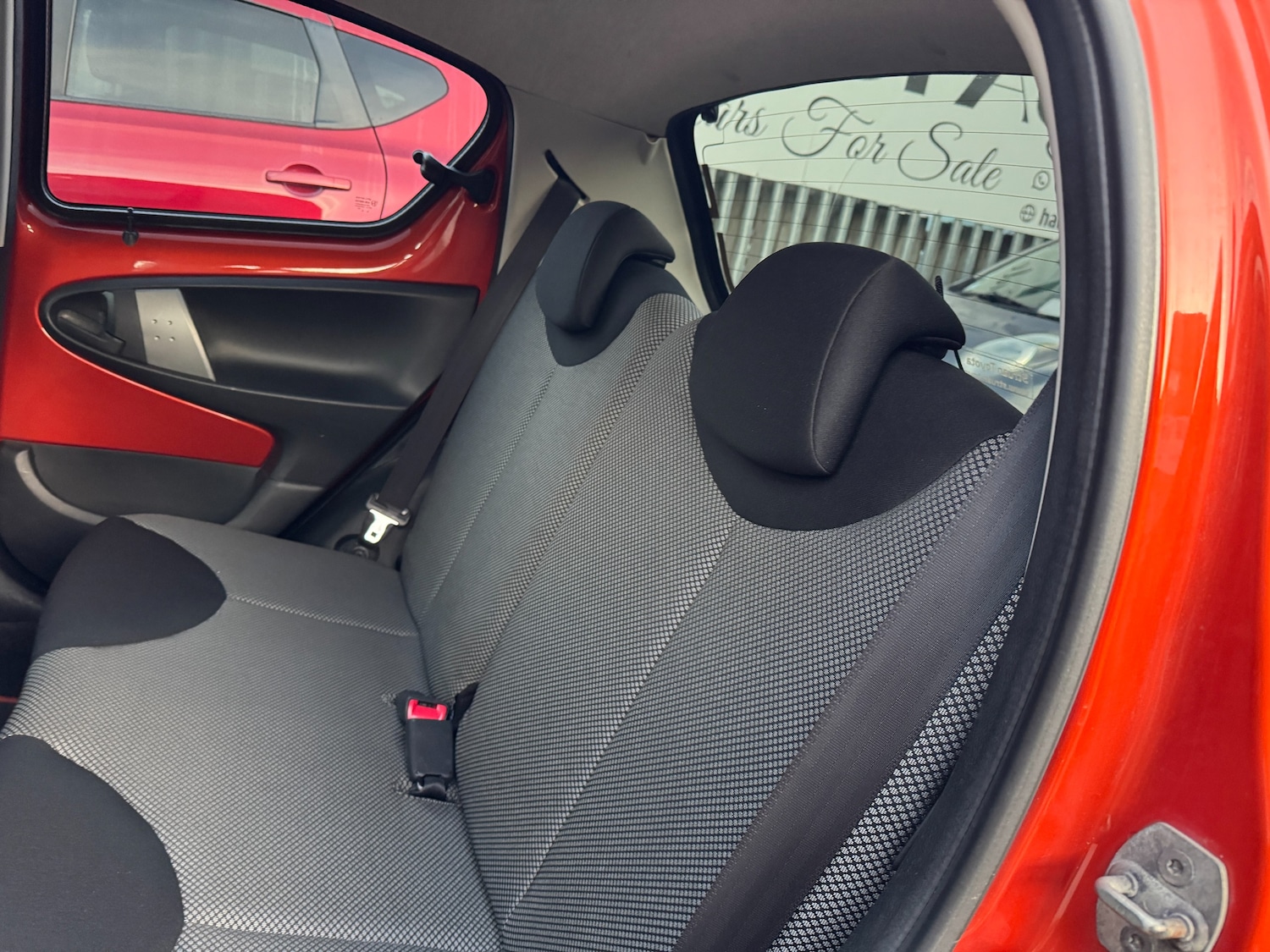 Used Toyota AYGO 2013 for sale - 76954544: Photo 33