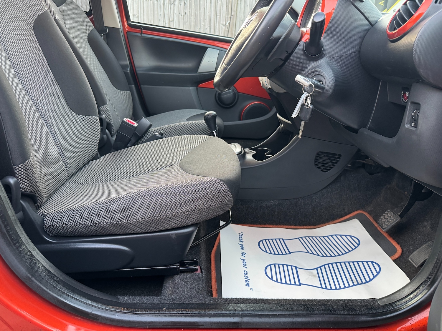 Used Toyota AYGO 2013 for sale - 76954544: Photo 43